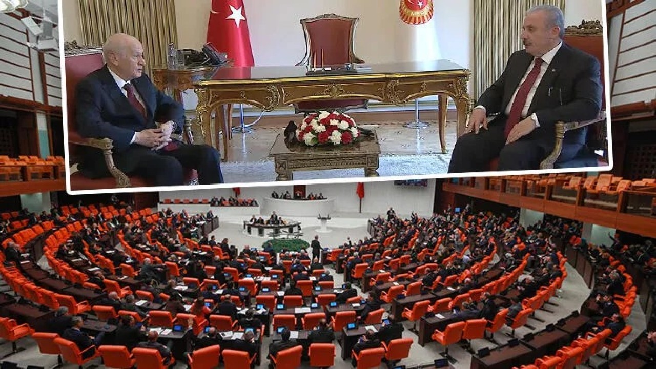 Devlet Bahçeli başkanlık görevini Şentop'tan devraldı
