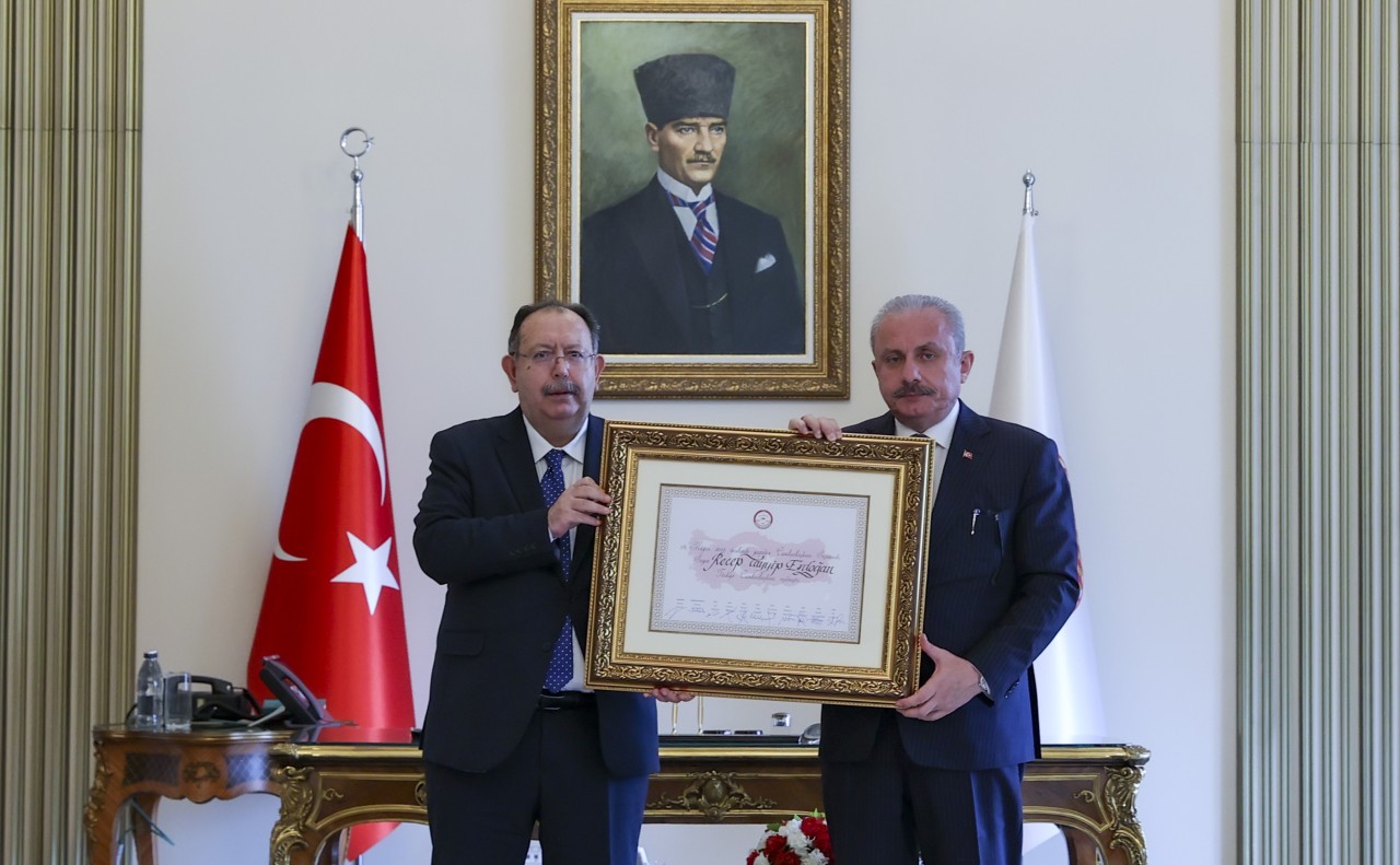 Son dakika! İşte Erdoğan'ın mazbatası