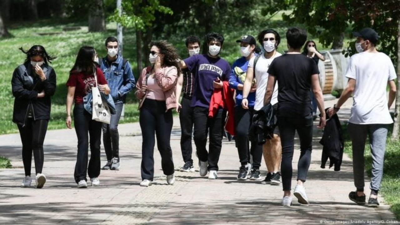 Bakan Bak açıkladı: 18-25 yaş arasındakilere ücretsiz olacak