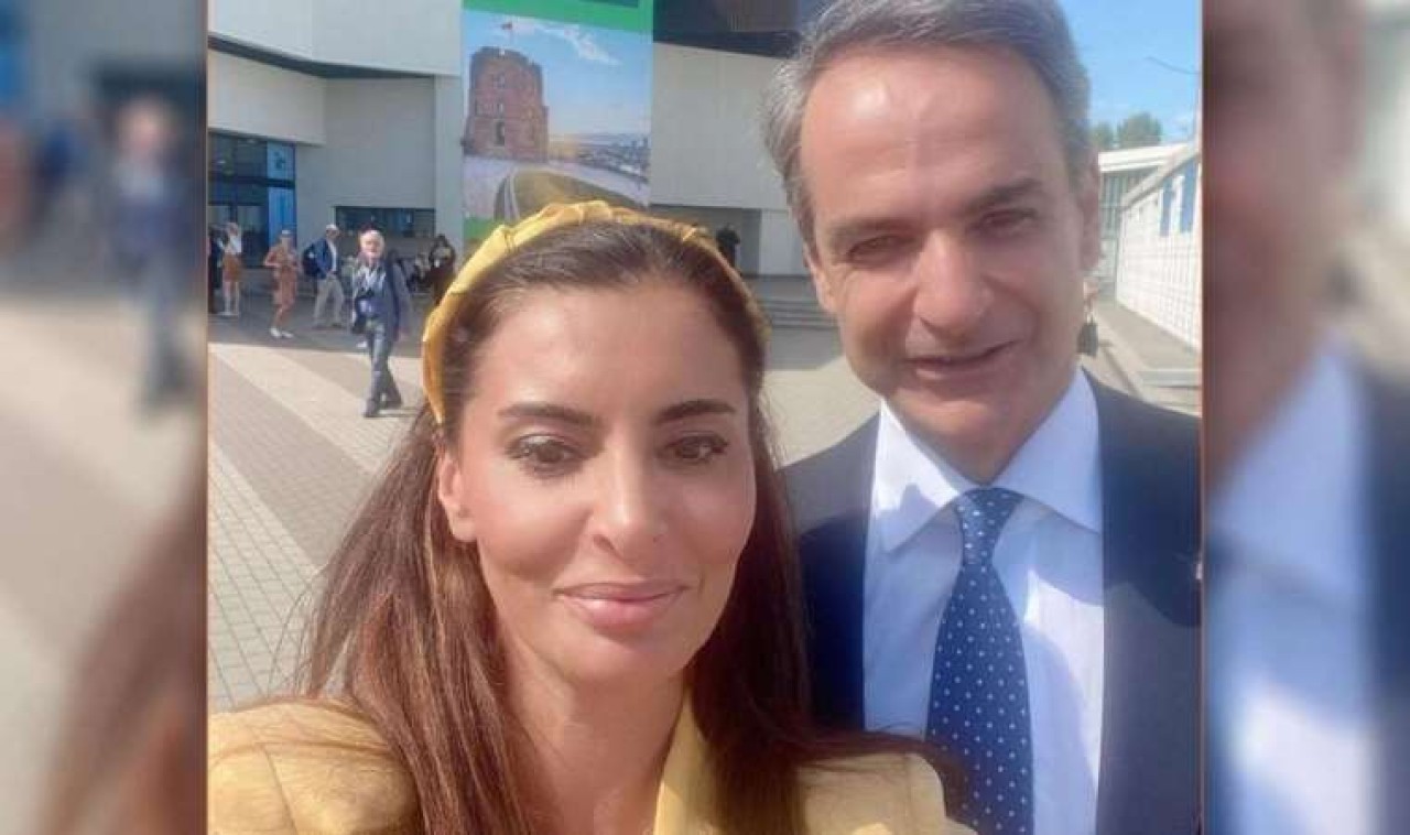 Yunanistan'a bomba gibi düşen fotoğraf: Miçotakis - Hande Fırat! Yer yerinden oynadı