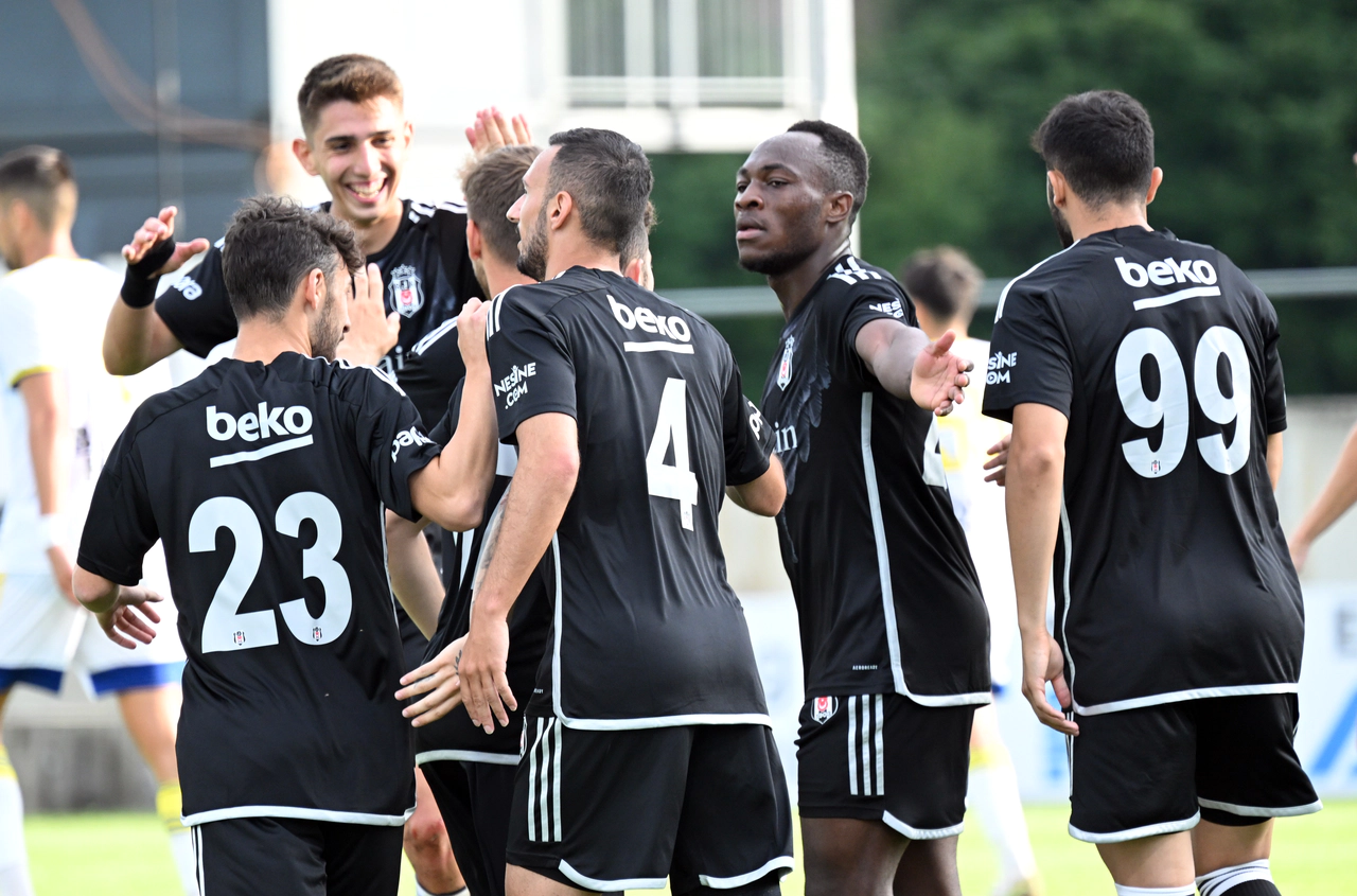 Beşiktaş Mezökövesd Zsory'e gol yağdırdı