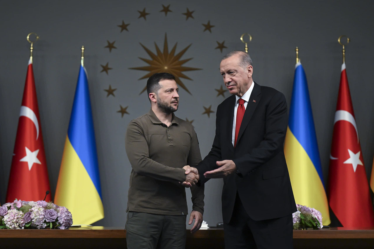 Erdoğan Zelenskiy'le görüştü. Flaş açıklama