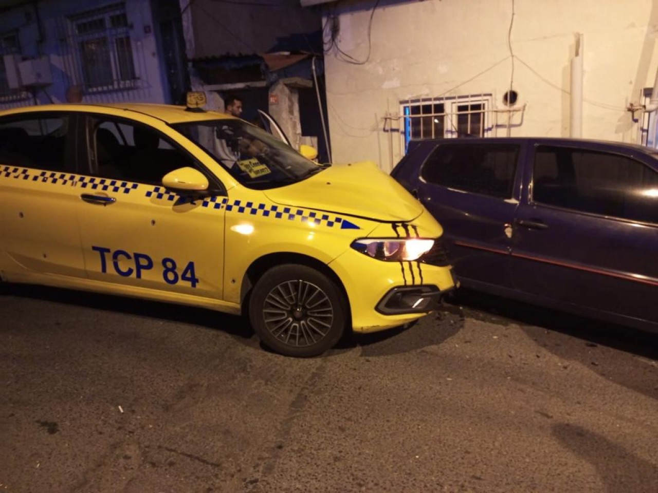 İstanbul'da taksiyi kurşun yağmuruna tuttular: Samet Kubiloğlu öldü