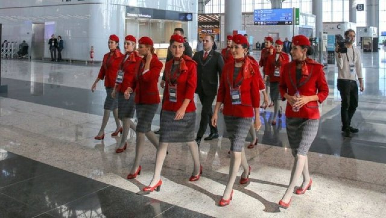 THY'de hostes alımları başladı. İşte aranan şartlar