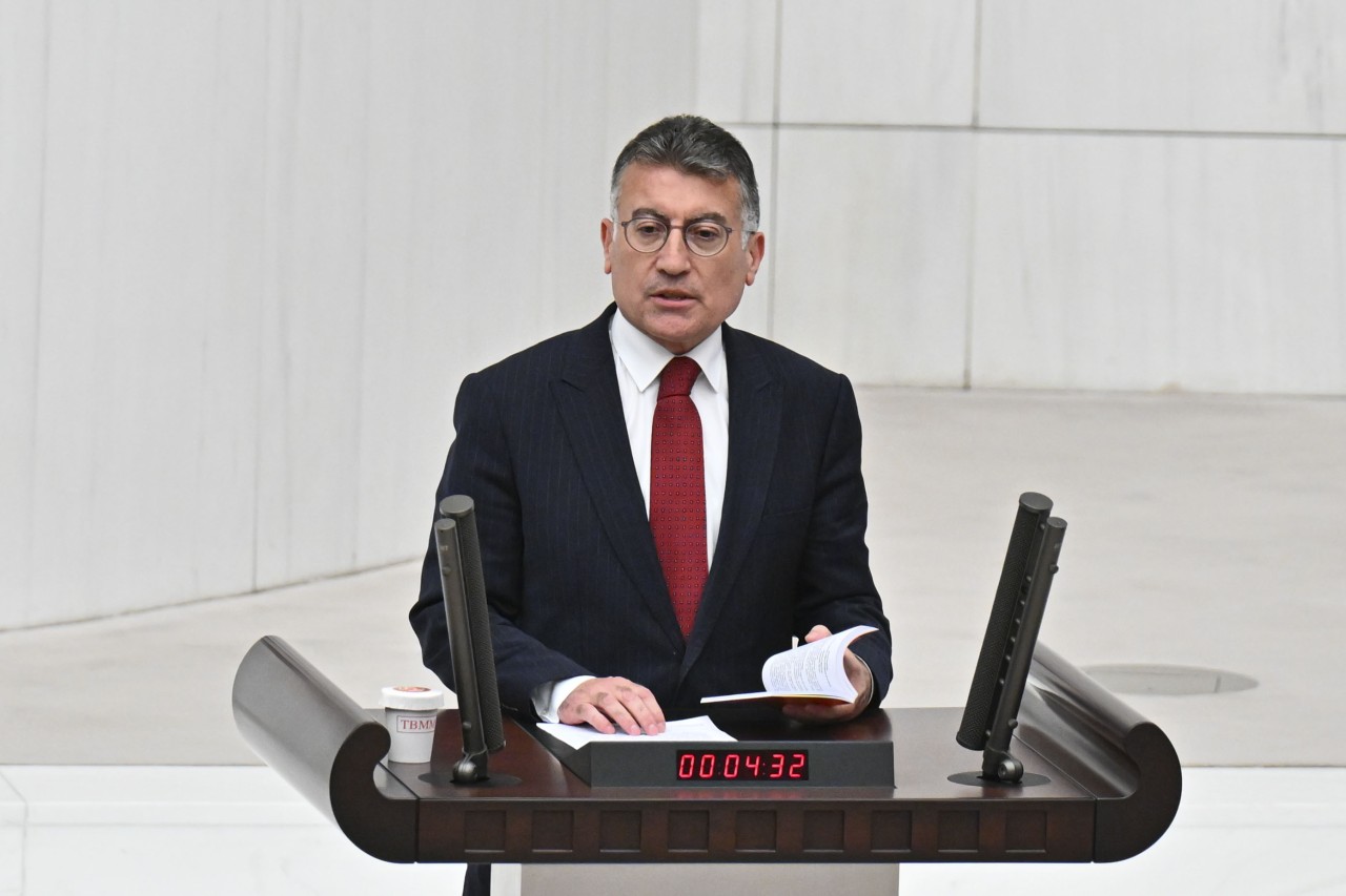 AK Parti'den emekliye seyyanen zam açıklaması