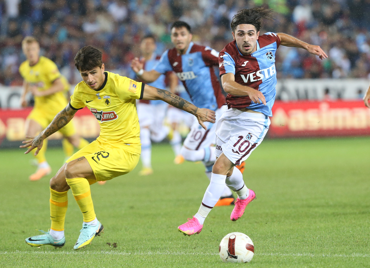 Trabzonspor'a AEK darbesi