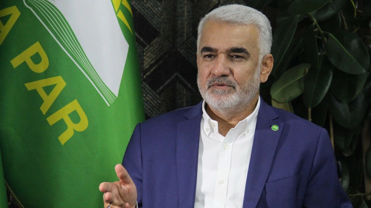 HÜDA PAR Genel Başkanı'ndan tepki çeken 'karma eğitim' ve 'laiklik' çıkışları