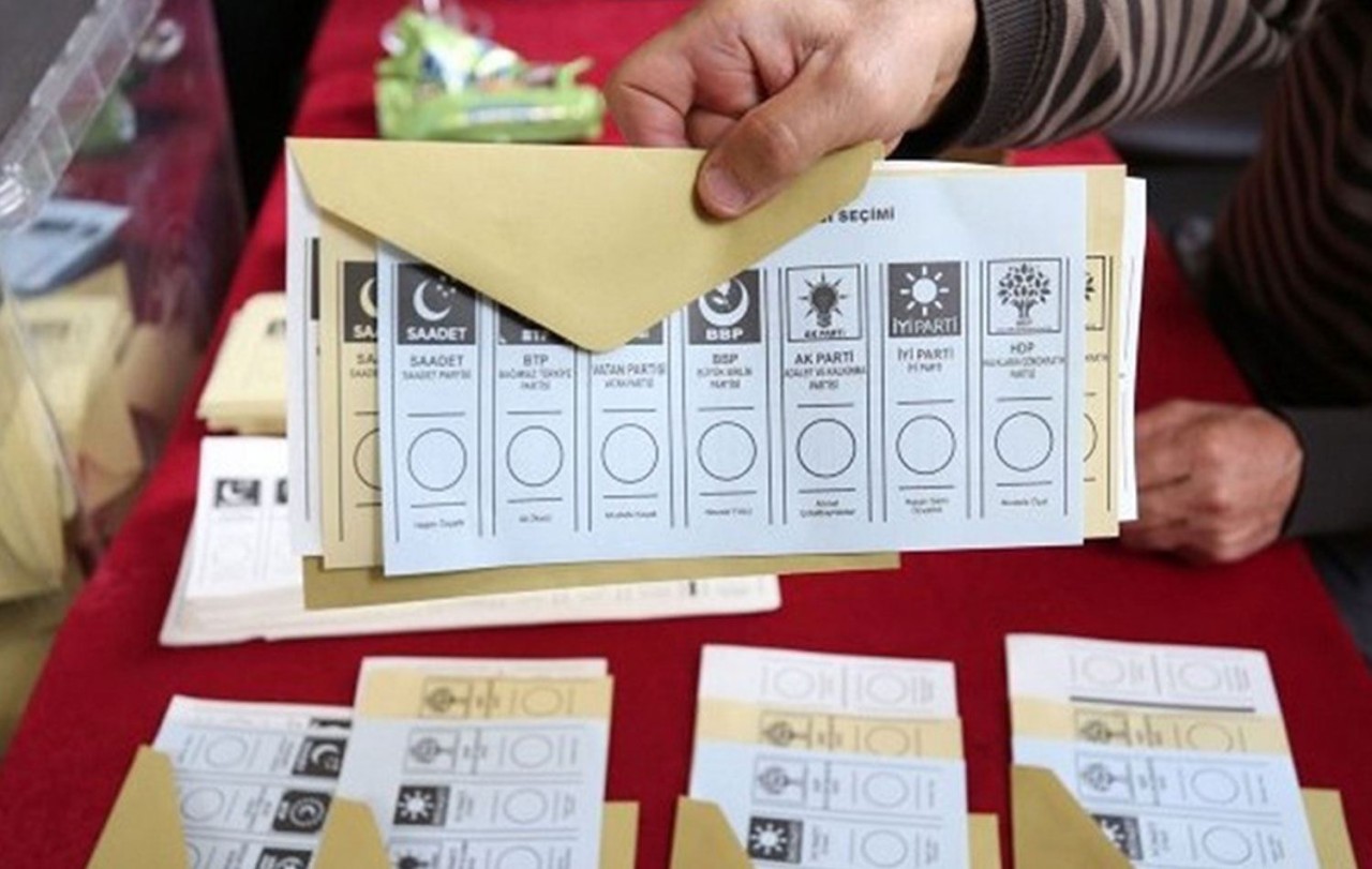 Seçim anketinden flaş sonuçlar: Bu pazar seçim olsa hangi parti kazanır?