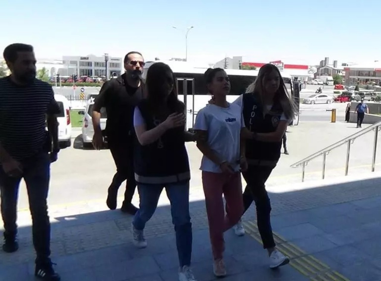 Karaman'da Ebru Başar sevgilisine eşini vurduttu: Mehmet Başar öldü