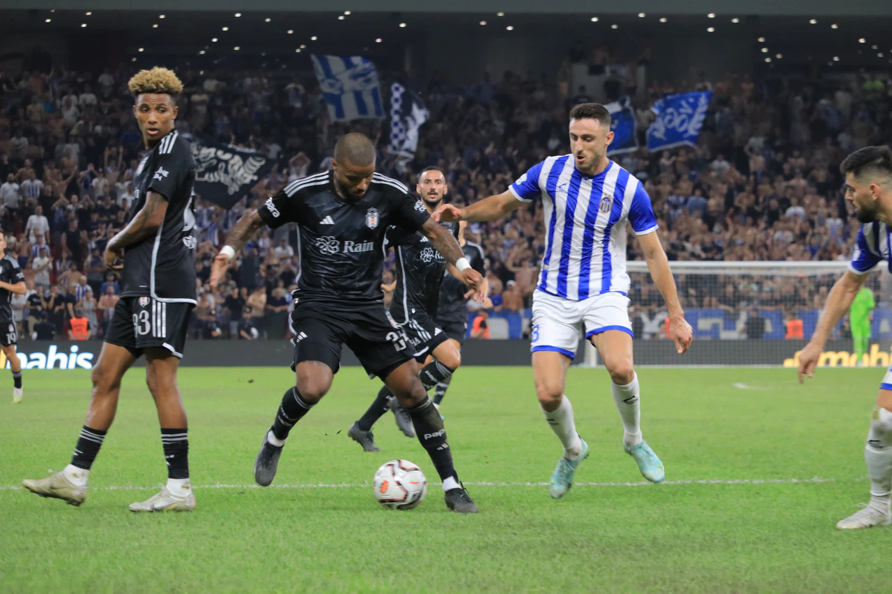 Avrupa kartalı. Beşiktaş Tirana'yı devirdi turu geçti