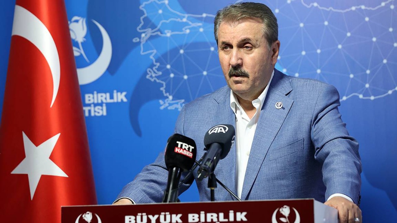 Mustafa Destici'den memur ve emekli maaşlarına yapılan zamma tepki