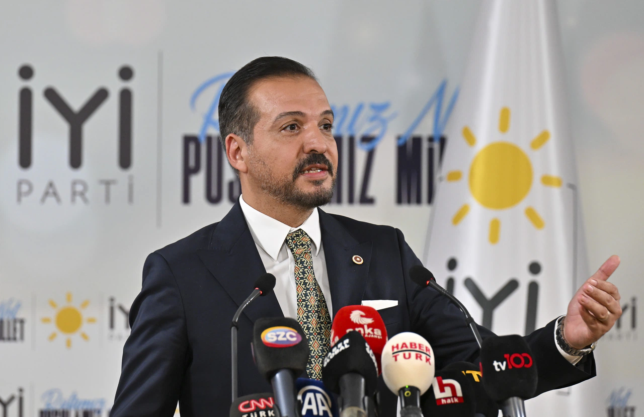 İYİ Parti yerel seçimde ittifak yapacak mı?  Karar belli oldu. Kürşat Zorlu açıkladı