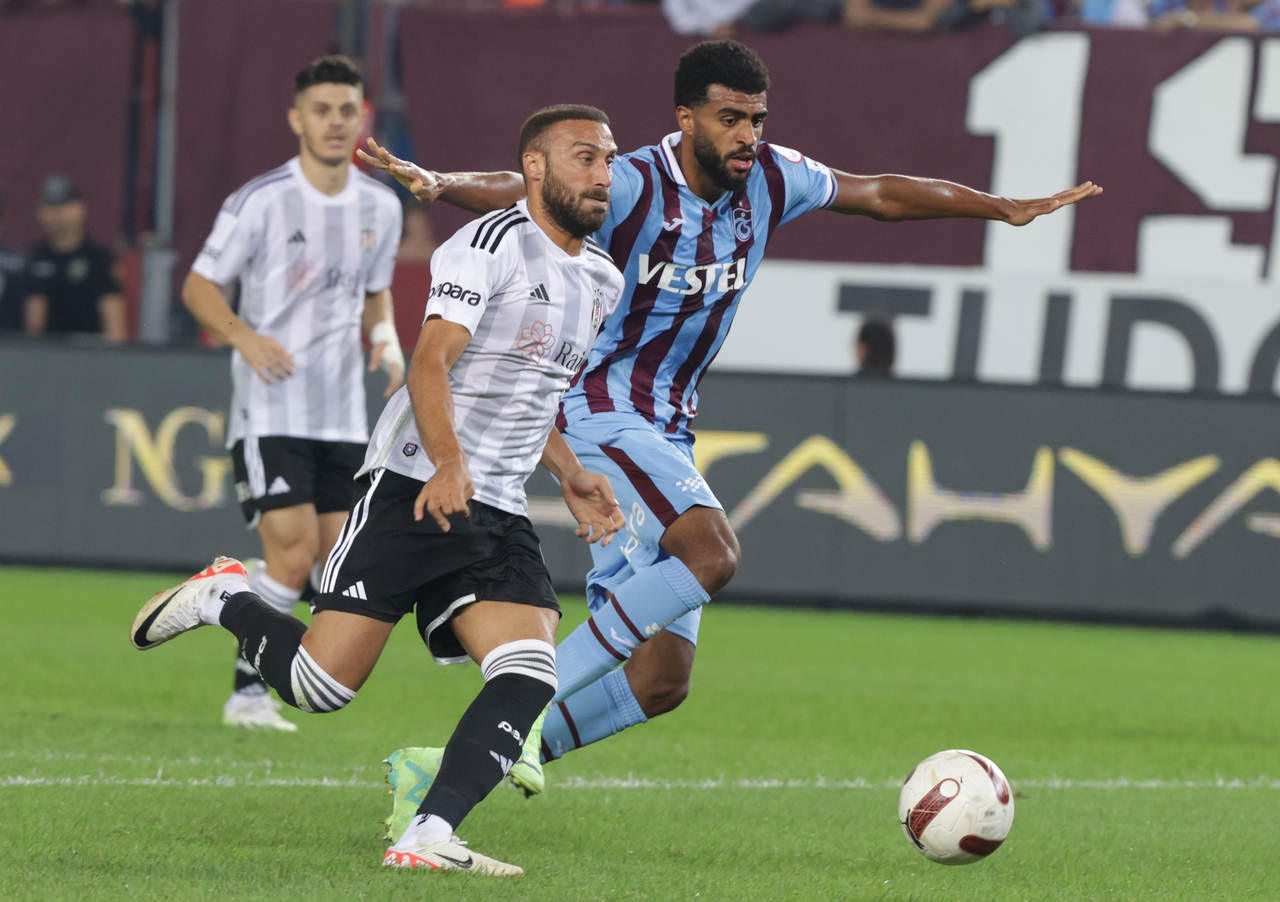 Trabzonspor Beşiktaş'a fark attı