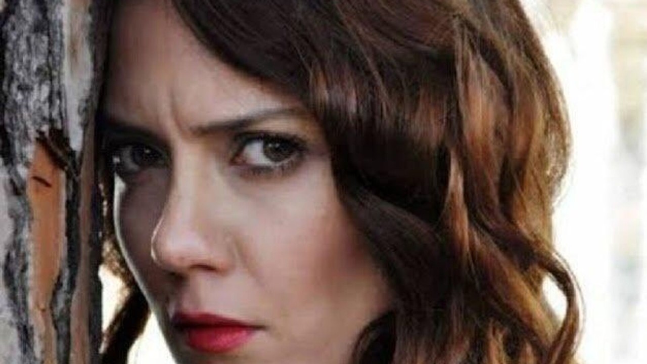 Oyuncu Merve Kayaalp intihar etti. Merve Kayaalp kimdir?