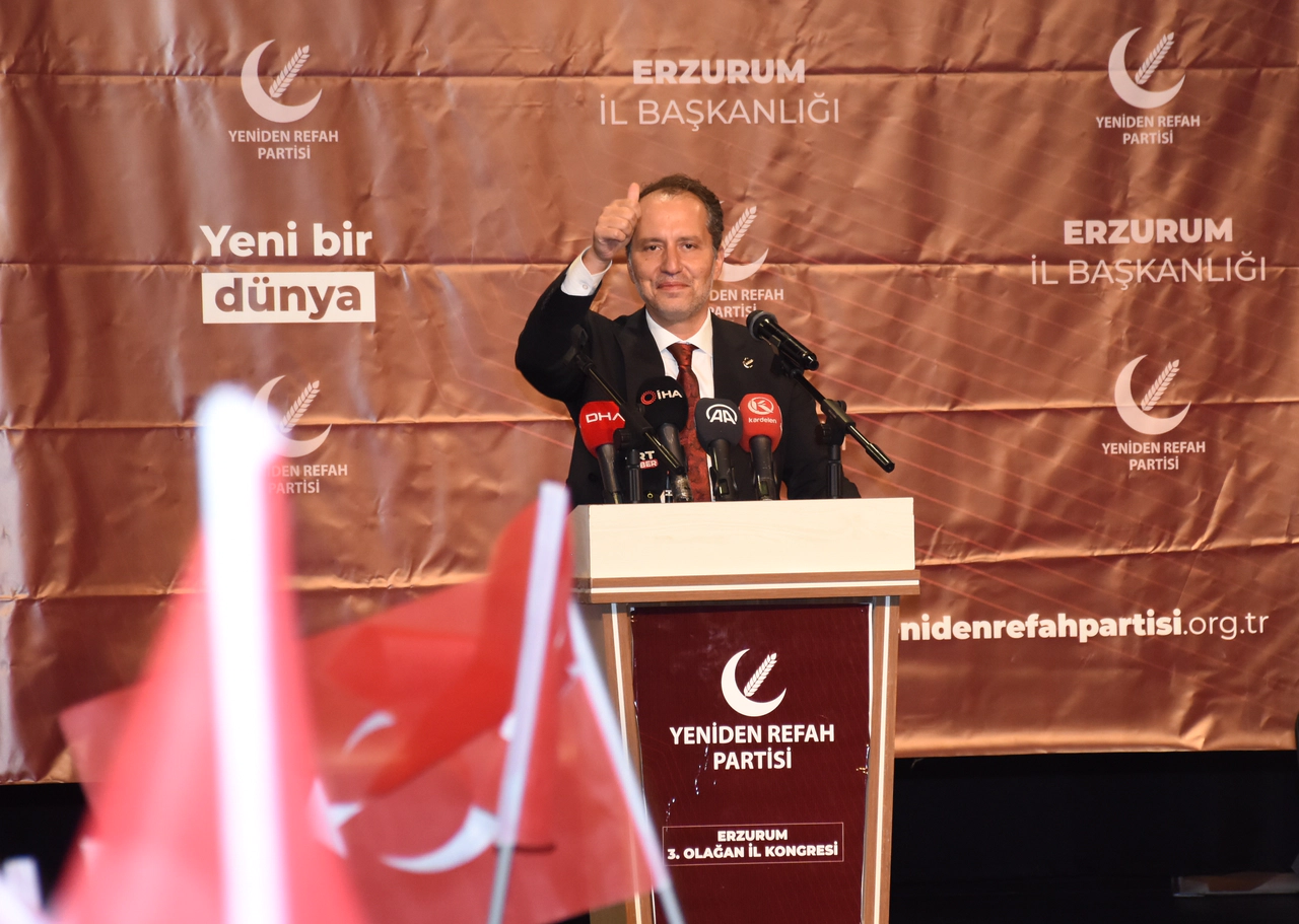 Erbakan'dan çok konuşulacak sözler: Cumhurbaşkanlığı Kulliyesi'ne tabela asacağız