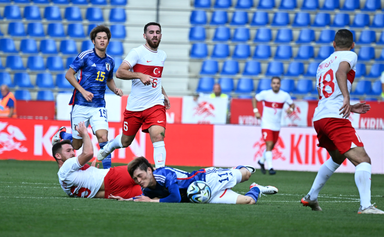 Milli Takım acıların takımı oldu: Japonya'dan 4 yedik