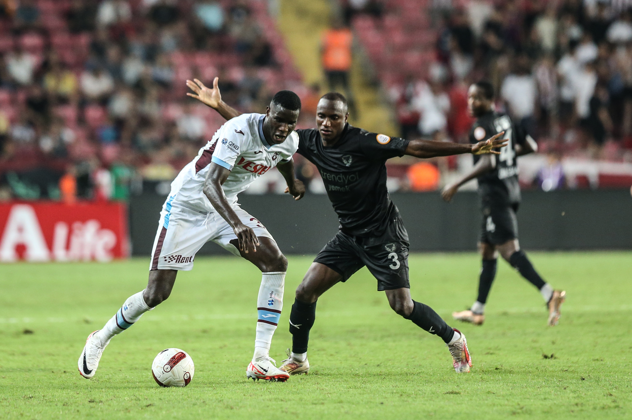 Trabzonspor'a Hatayspor maçında büyük şok. 90+7'de gelen mucize 