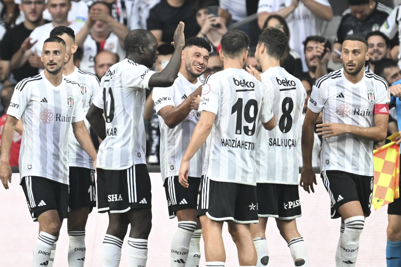 Chamberlain ilk kez attı Beşiktaş Kayserispor'u yıktı