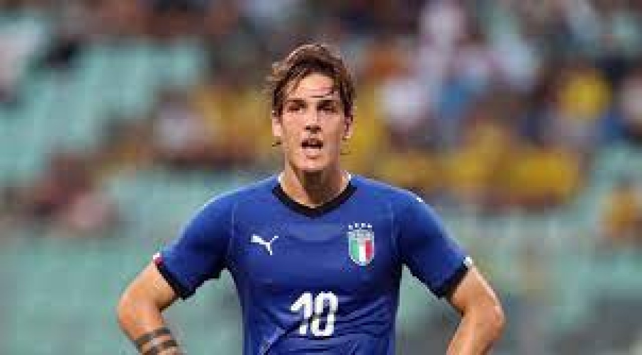 İtalya Milli Takım kampını polis bastı. Zaniolo'yu götürdü