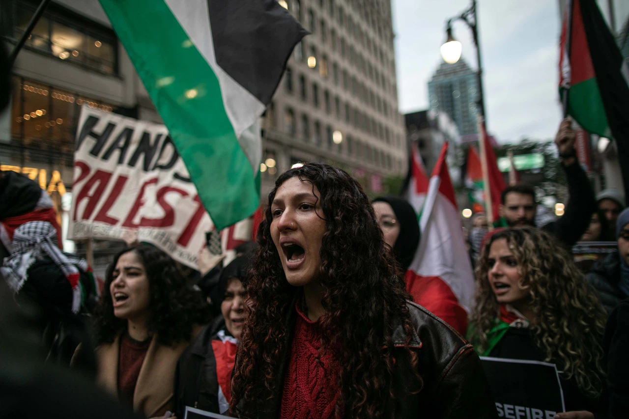 Dünya ayakta. Milyonlarca kişi sokaklara çıktı: Katil İsrail Filistin'den defol!