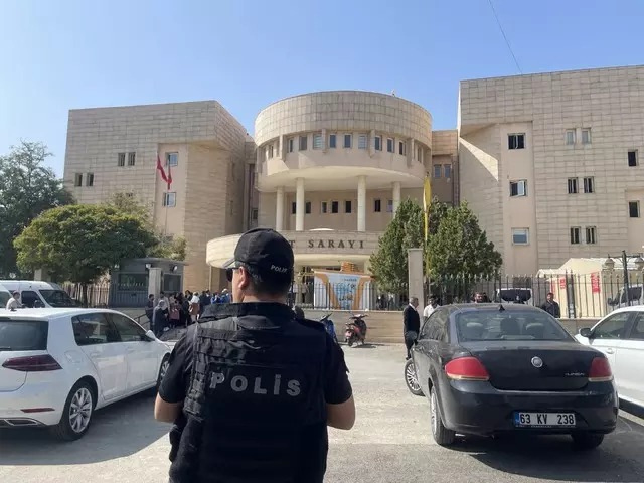 İğrenç olay: Müftü ders verdiği 12 yaşındaki kıza cinsel istismar gerekçesiyle tutuklandı