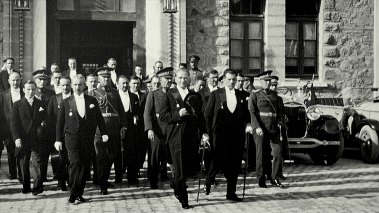 Türkiye Cumhuriyeti 100. yaşını kutluyor: Ne Mutlu Türküm diyene