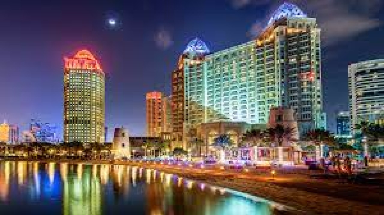 Bomba iddia: Gazzeliler can çekişiyor,  Gazzelilere 'Ayrılmayın' diyen Hamas lideri dünyaca ünlü lüks otelde kalıyor