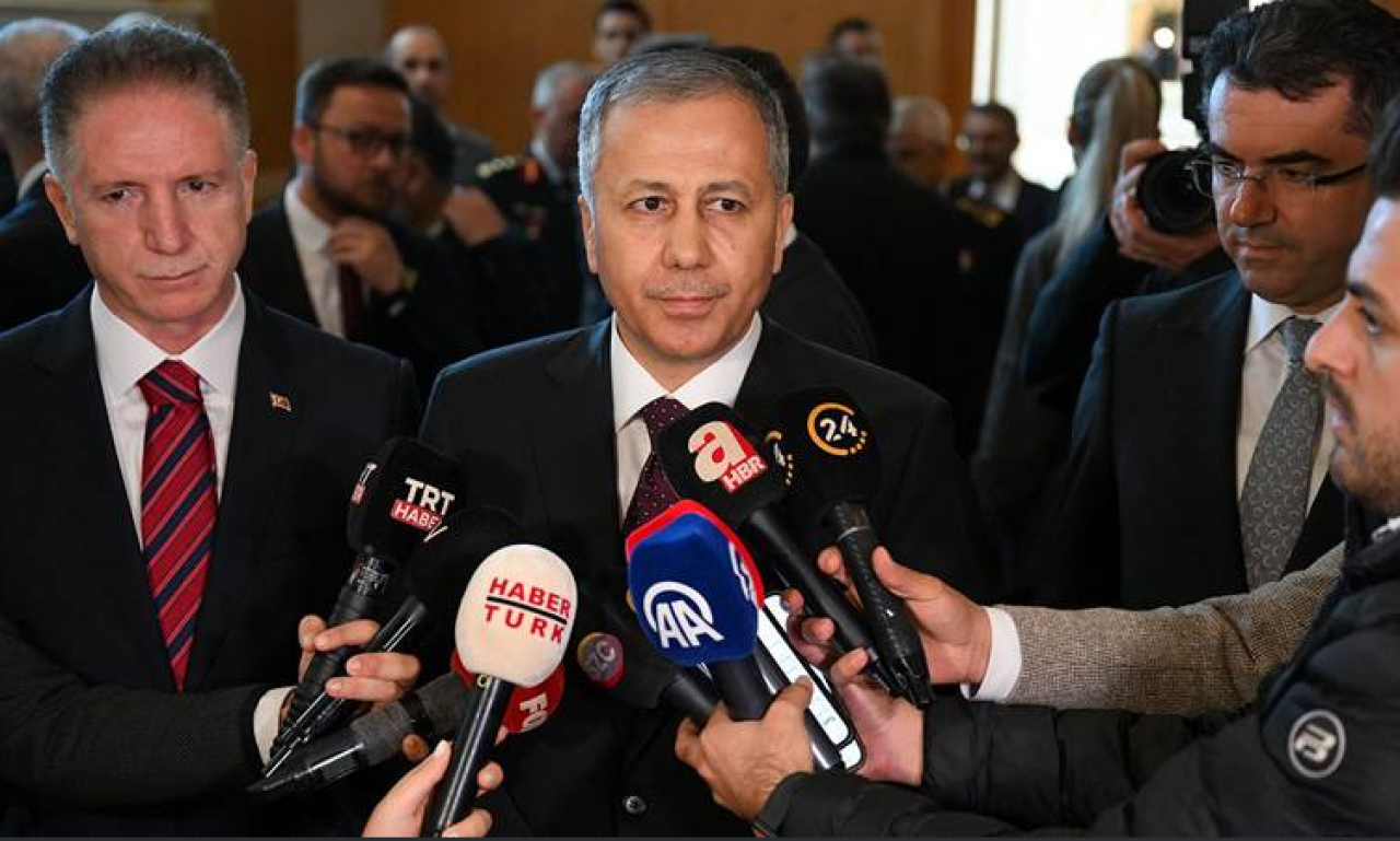 Yerlikaya operasyonlar hakkında konuştu:  'Ayhan Bora Kaplan operasyonun da 9 polis açığa alındı'