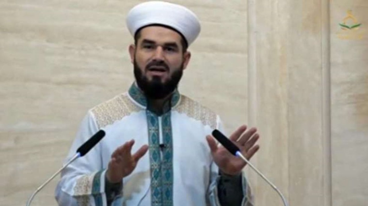 İmamın depremde ölenler için  'kötü koku'lu sözlerine Diyanet inceleme başlattı