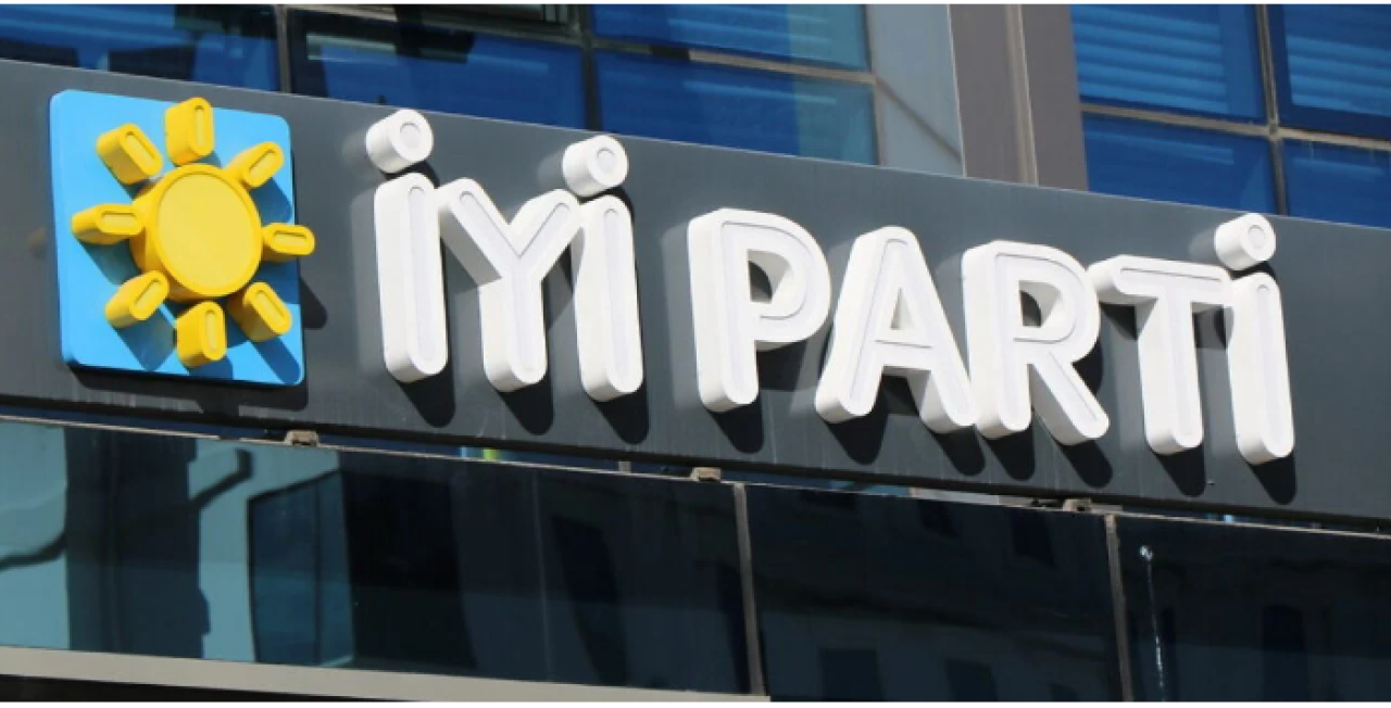 İYİ Parti'de bir istifa daha!