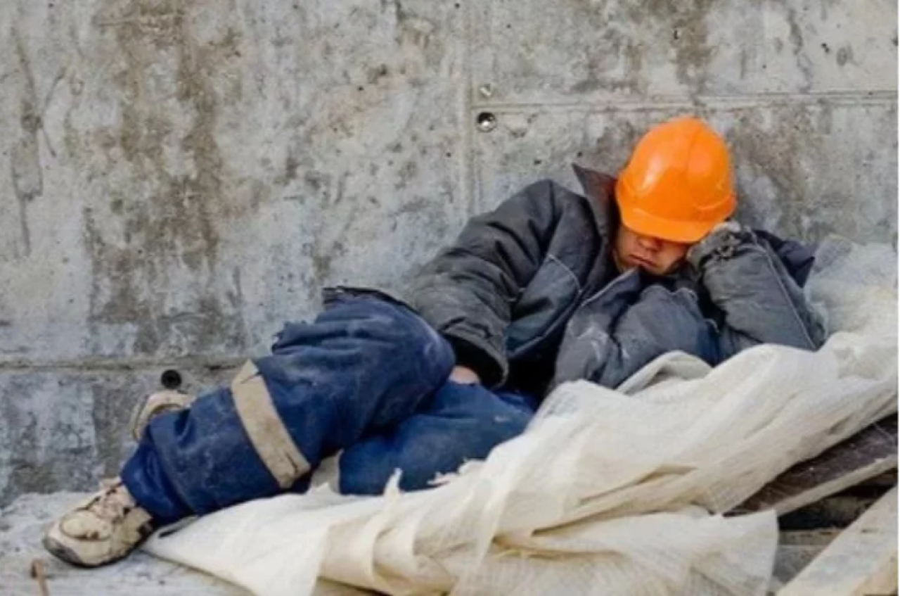 Mesai saatleri içinde uyudular! Bakın yargıtay ne karar verdi?