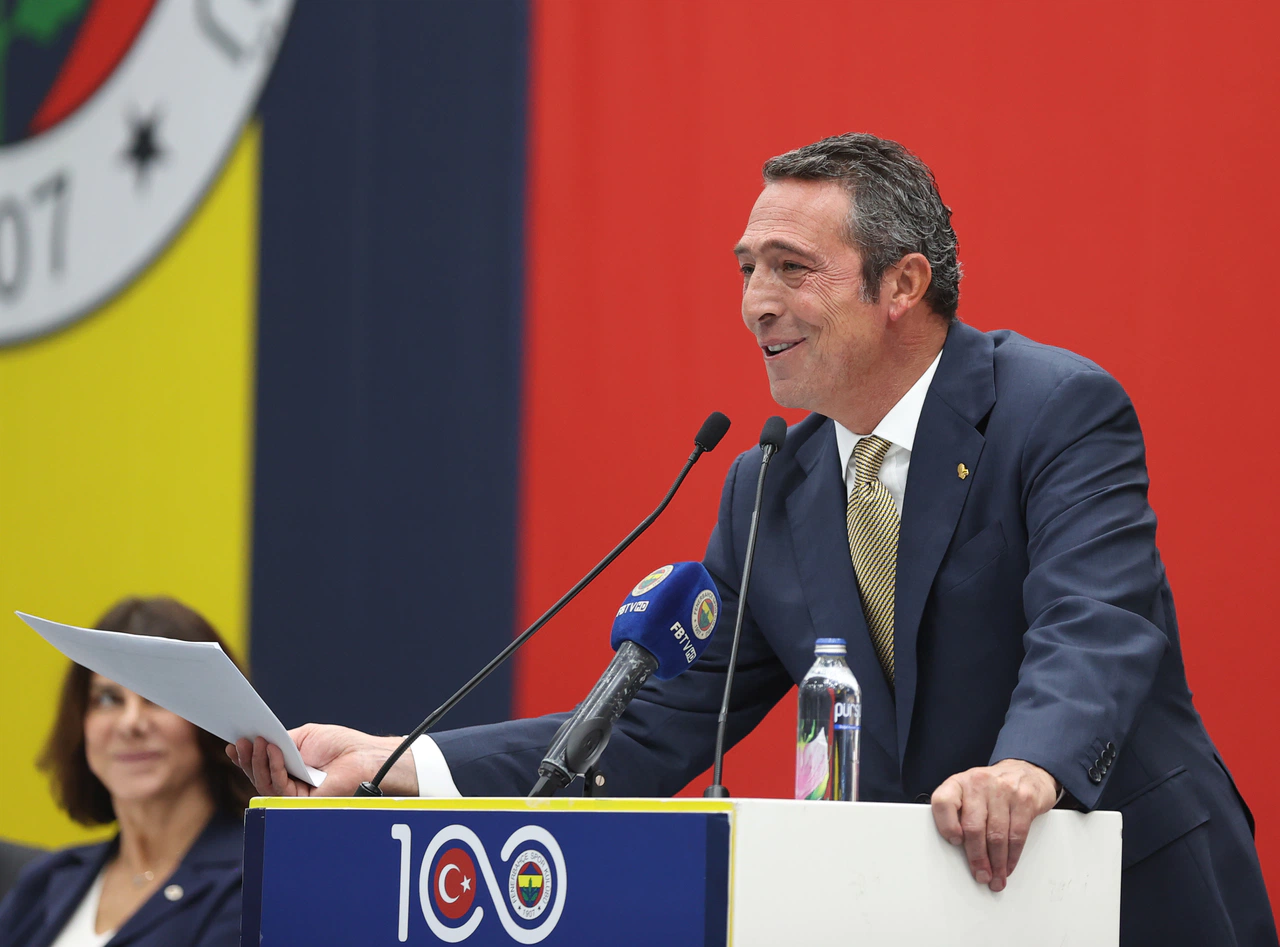 Ali Koç'tan bombardıman: Karakteri zayıf omurgasız. Bu arkadaş mevki seviyor