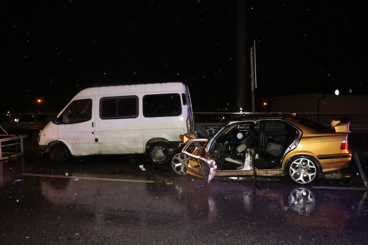 İzmit'te kaza: Muhammet Tuğral öldü. 5 kişi yaralandı