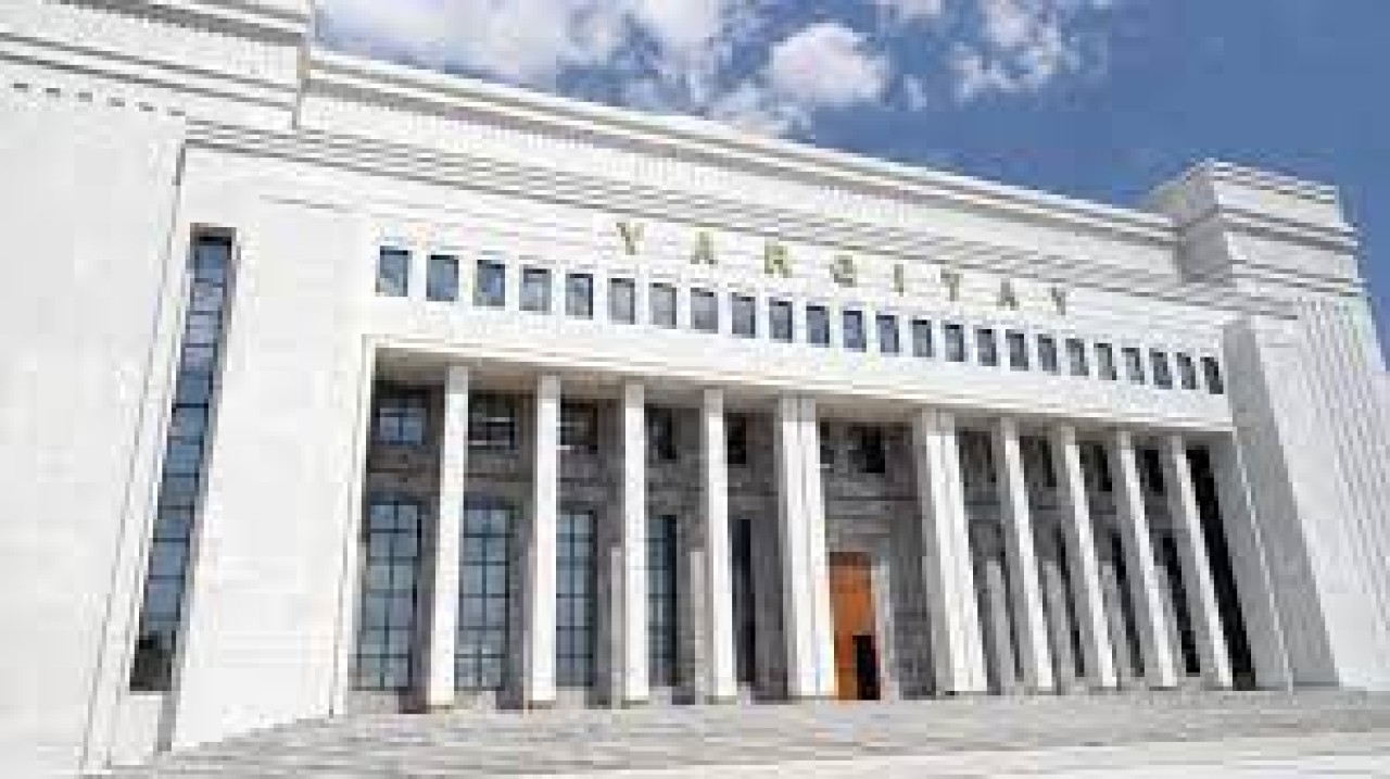 Tarihte böylesi görülmemişti: Yargıtay'dan Anayasa Mahkemesi üyelerine suç duyurusu