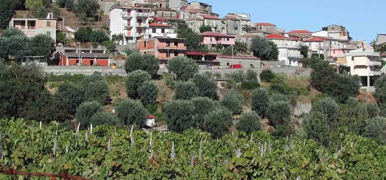 Sahildeki 8 köye taşınanlara 1 milyon 347 bin lira verilecek