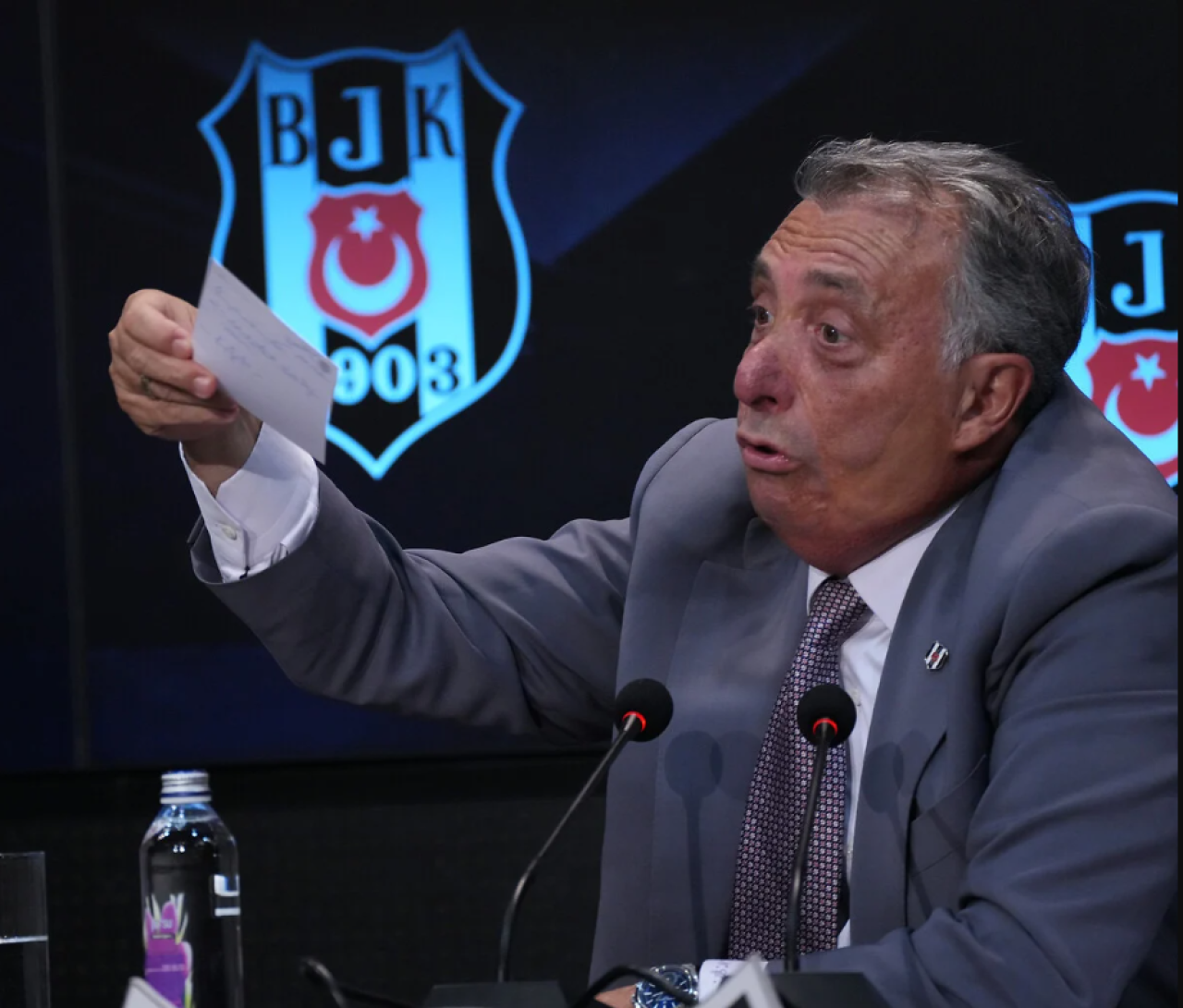 Ahmet Nur Çebi'den adaylık açıklaması