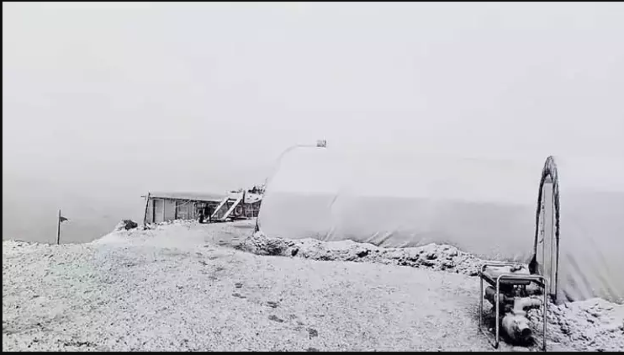 Lapa lapa kar yağdı! Meteoroloji o bölge için uyardı