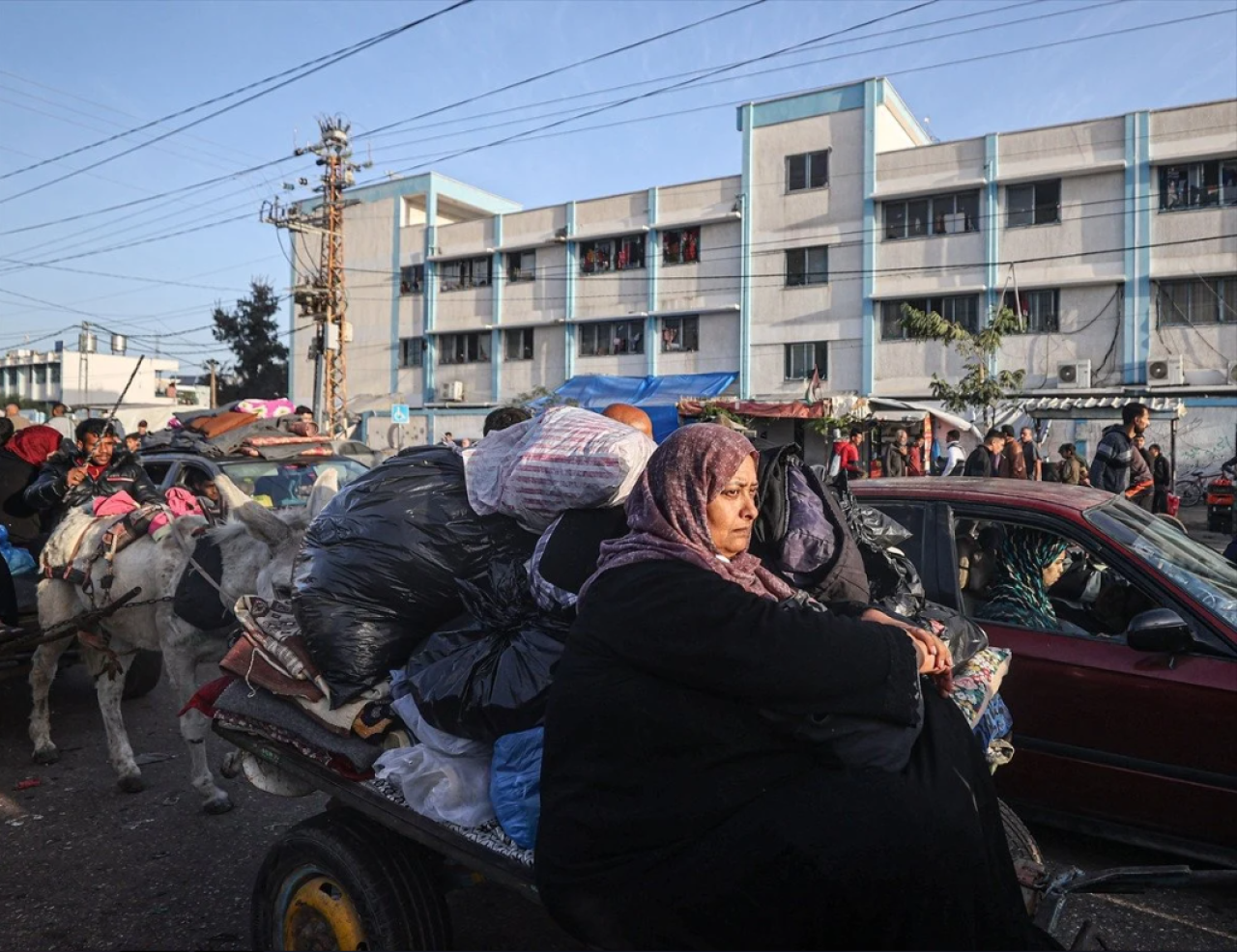 İsrail ateşkese sadık kalmadı! Çok sayıda yaralı var