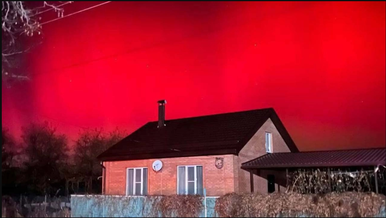 Kuzey ışıkları depremi tetikler mi? Uzman isim açıkladı!