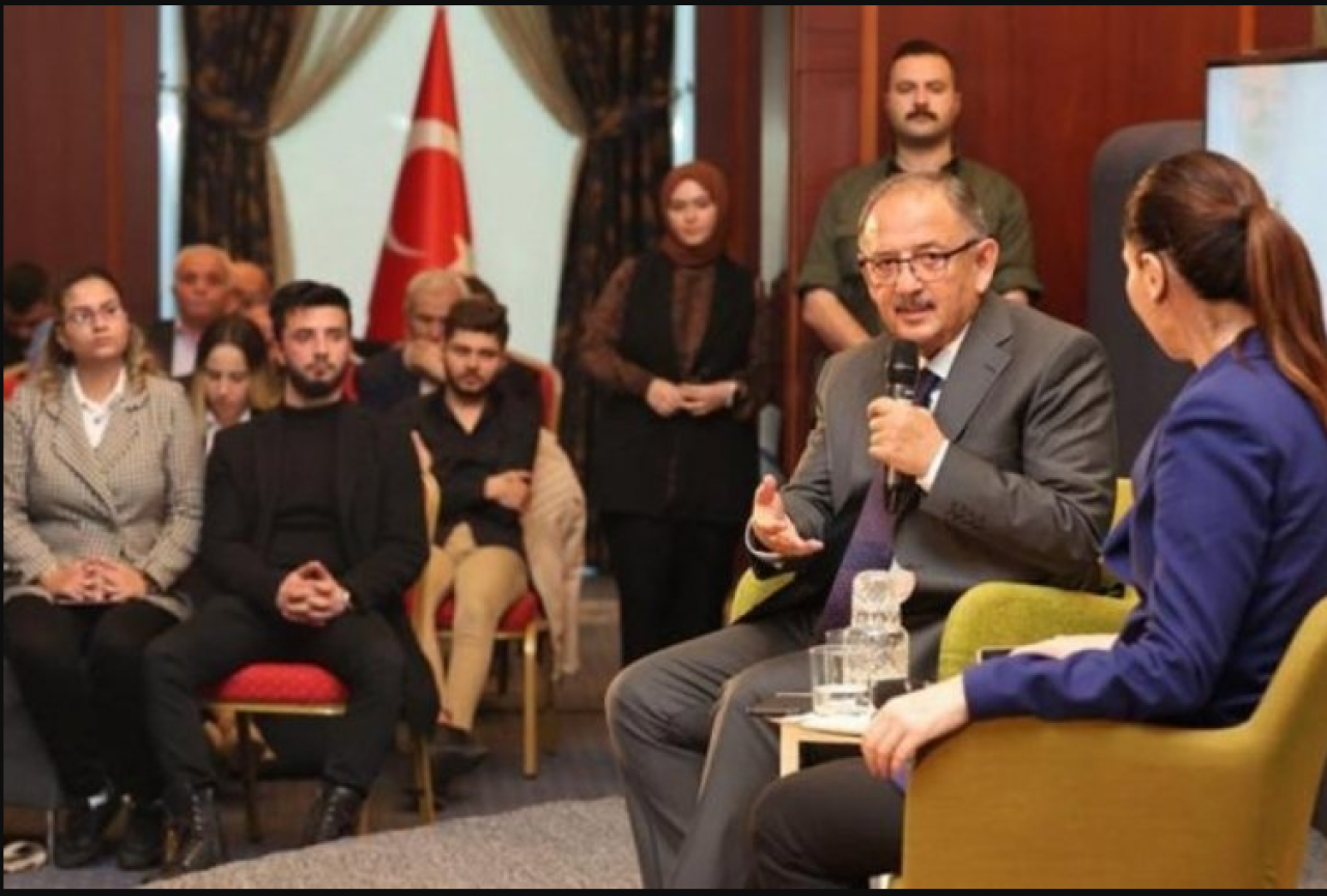 Bakan Özhaseki: '50 bin konutu teslim edeceğiz'