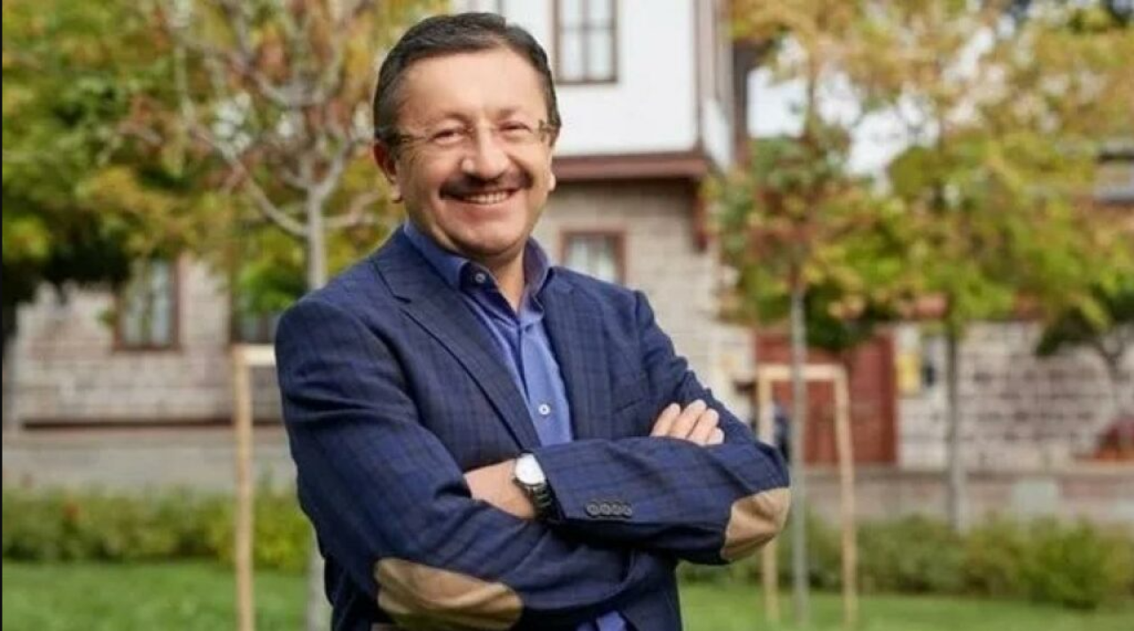 Veysel Tiryaki bakan yardımcılığından istifa etti!