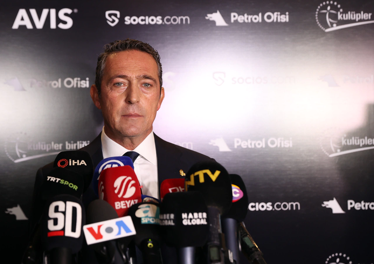 Ali Koç'tan Büyükekşi'ye tepki: Hakem performanslarını unutacak değiliz
