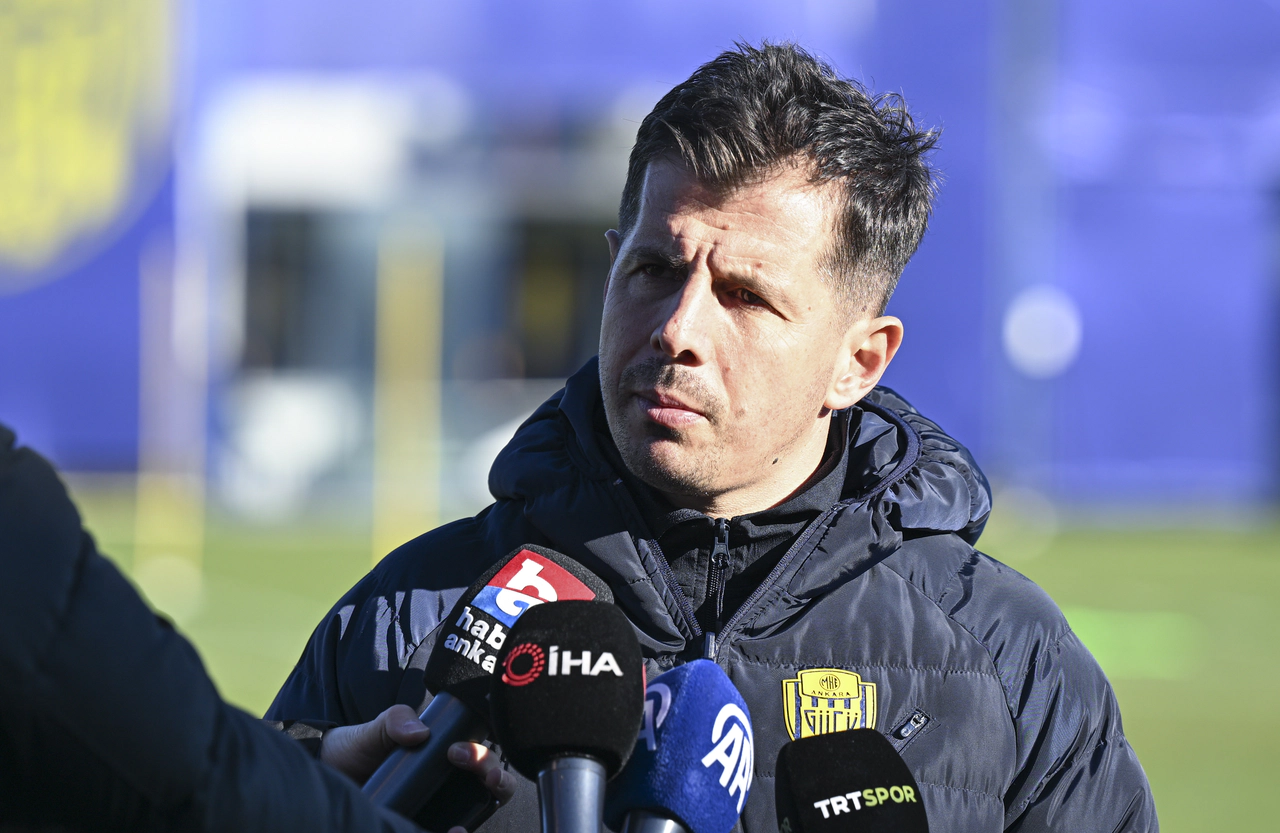 Emre Belözoğlu'dan hakemi yumruklayan Faruk Koca ile ilgili açıklama: Benim için onurdur