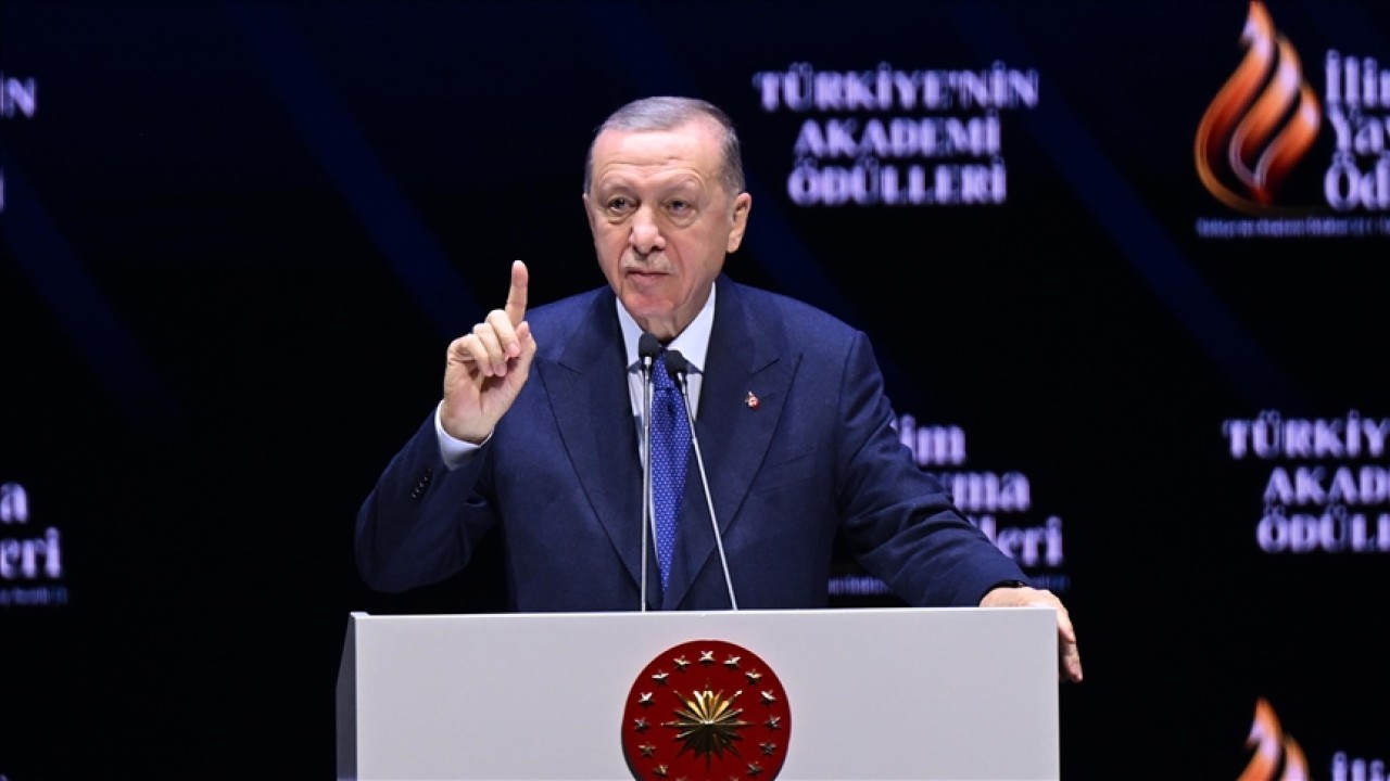 Cumhurbaşkanı Erdoğan'dan flaş açıklamalar