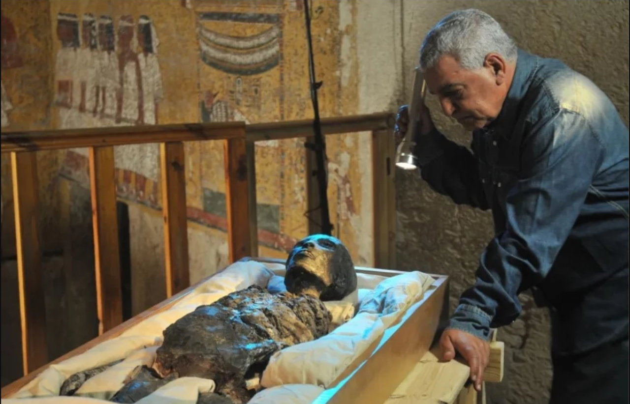 Arkeologlar özetledi: İşte lanetli Firavun türbesindeki gizemli ölümlerin nedeni!