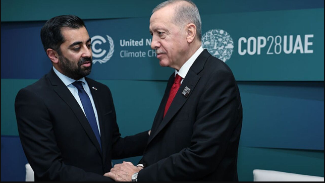 İngiltere küplere bindi: Erdoğan ile görüşen Hamza Yusuf'a tehdit!