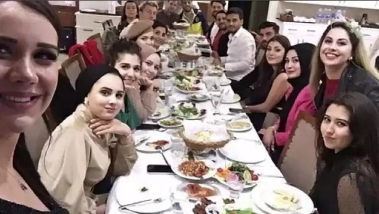 O fotoğraftaki 12 kişinin şirketine kayyım!