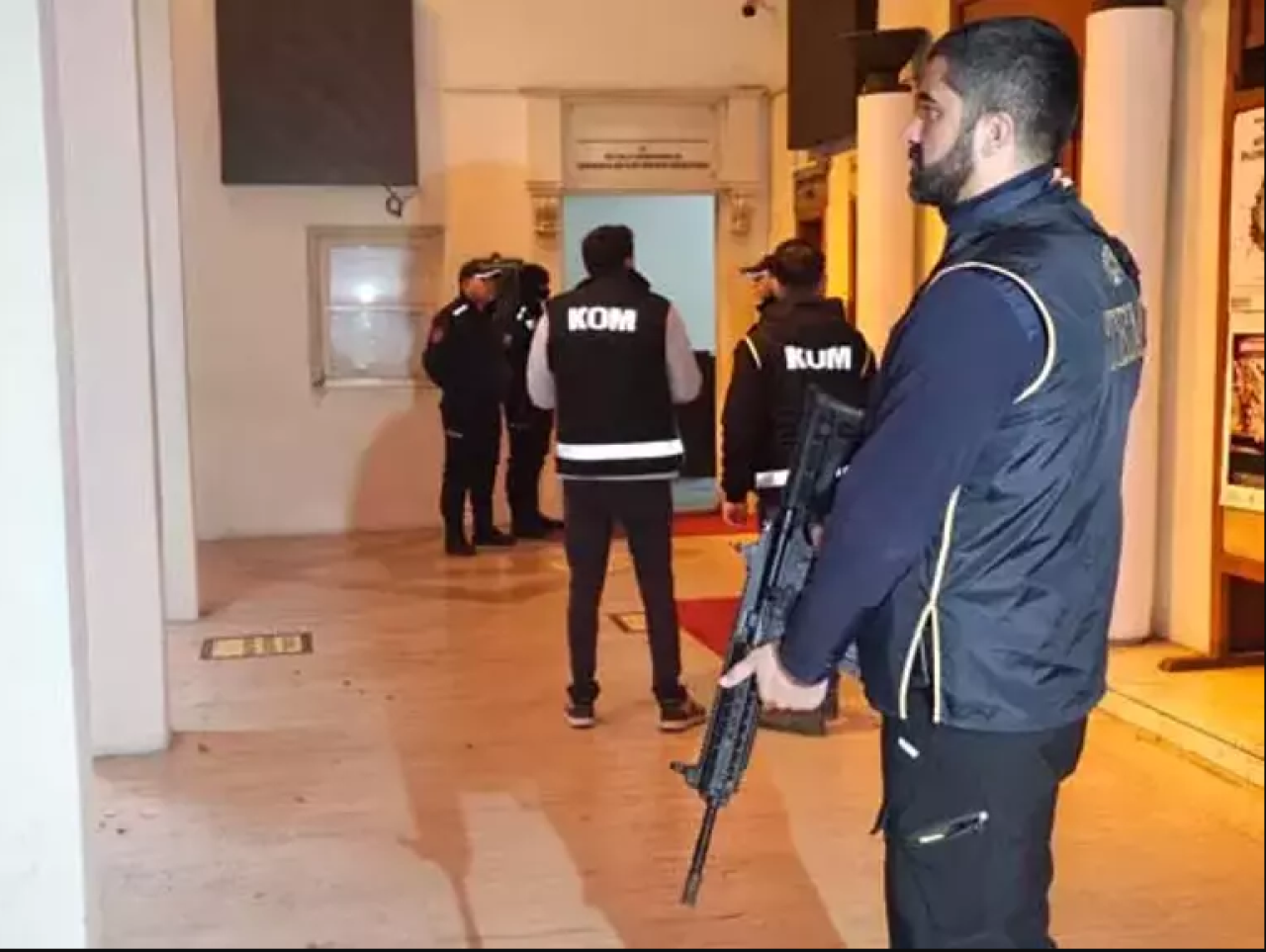 Adana belediye operasyonunda yeni detaylar!