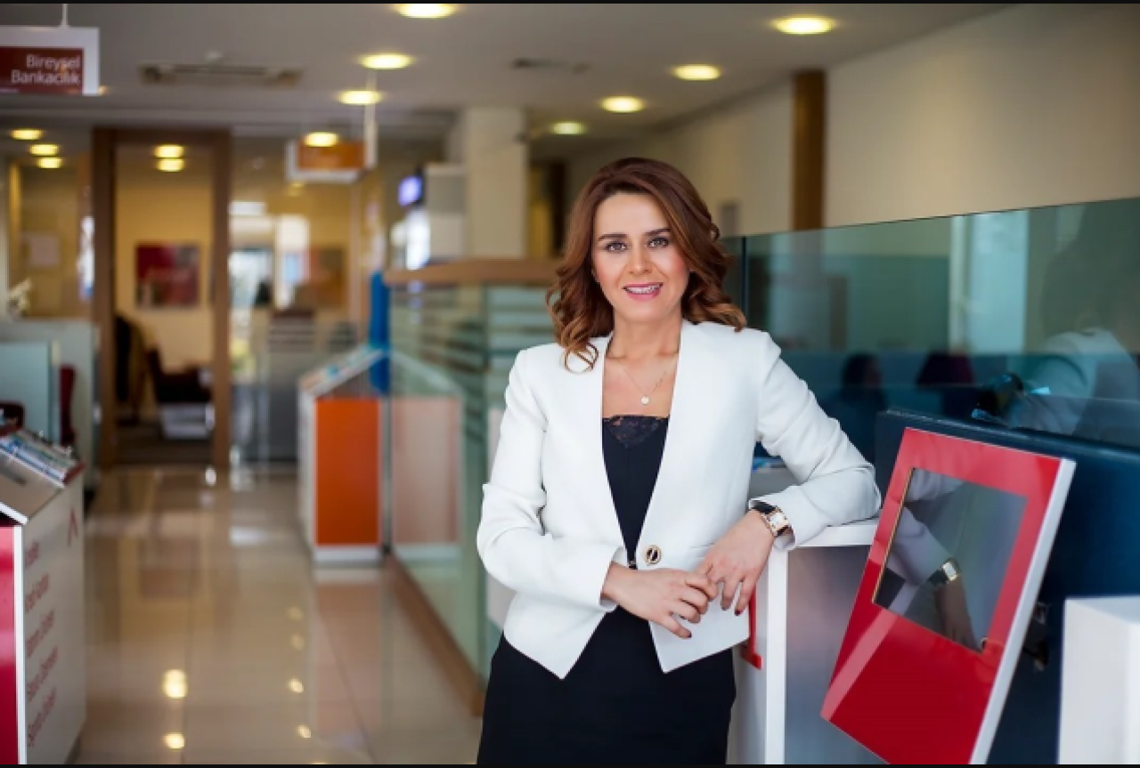 Seçil Erzan'dan dikkat çeken sözler: 'Ofiste yüzümde sigara söndürüldü'