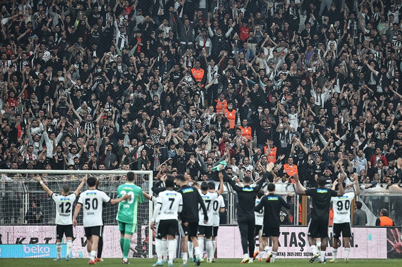 Beşiktaş'ın yeni teknik direktörü belli oldu